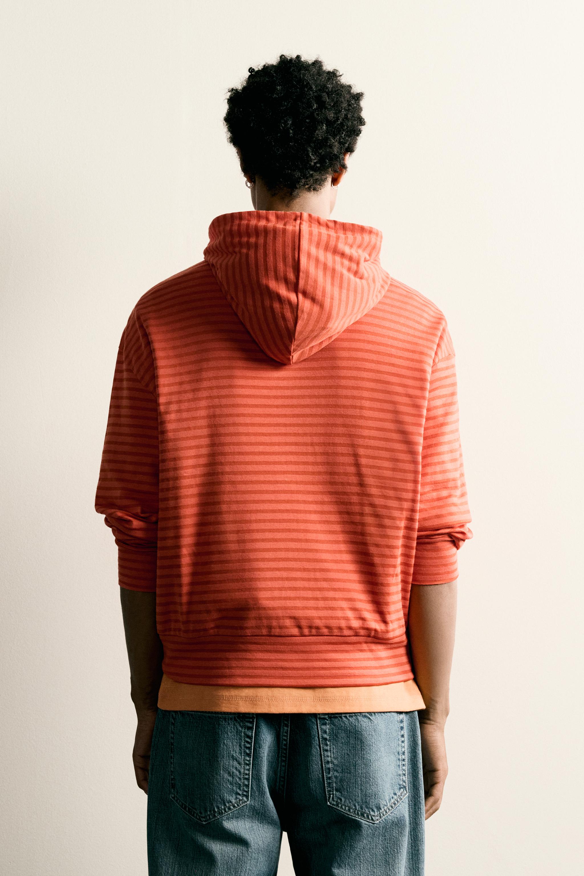 STRIPED HOODED SWEATSHIRT